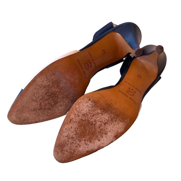 Enzo Malatesta Blue and White Vintage Heels Size 37. Size US 6. Heel Height 3”. - Picture 4 of 4